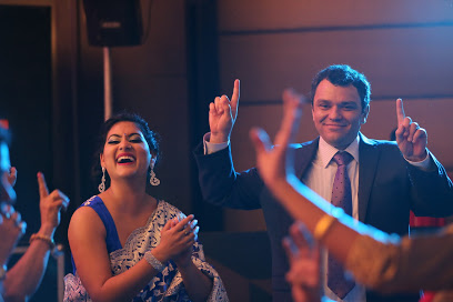 Candid Wedding Photographers