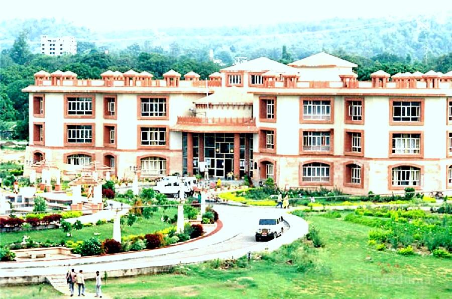 Dev Sanskriti Vishwavidyalaya