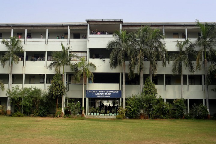 Bholabhai Patel College of Computer Studies