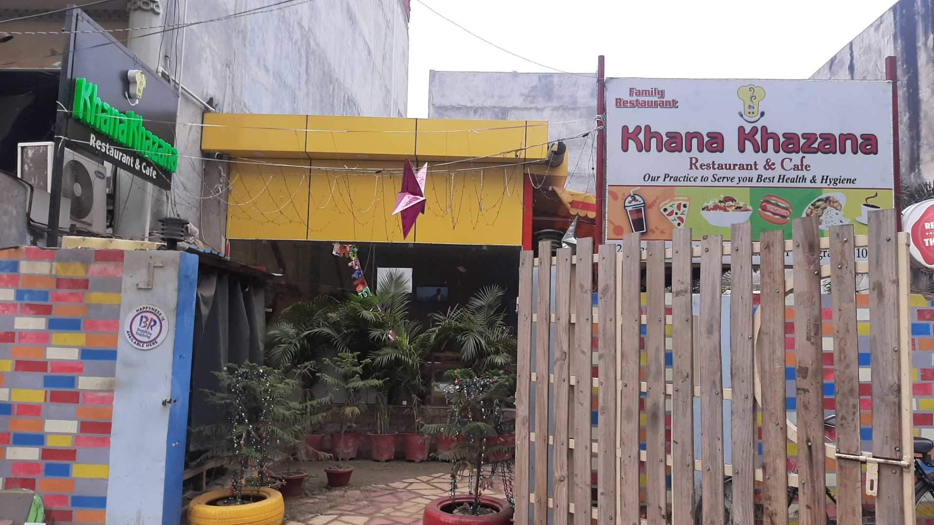 Khana Khazana Restaurant and cafe  Prayagraj