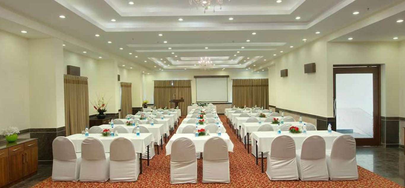 Royal Orchid Fort Resort