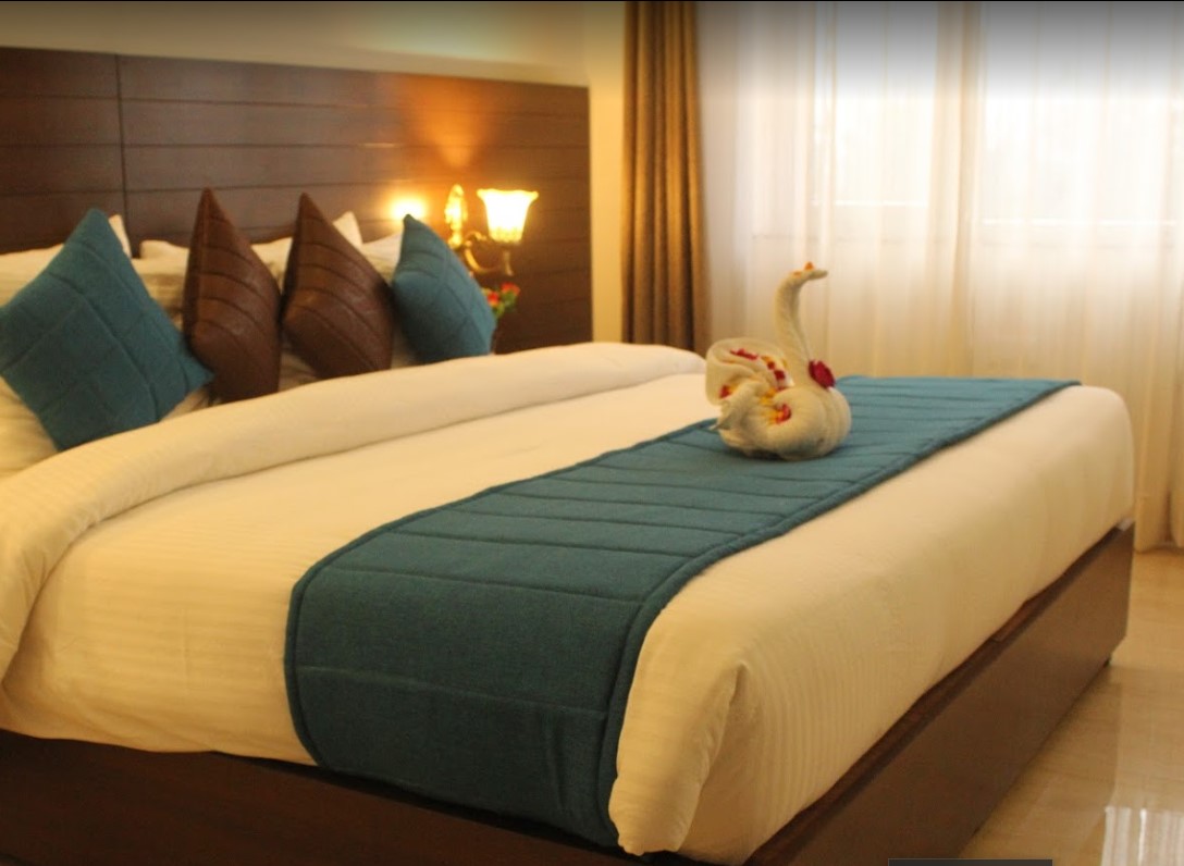 Hotel Holiday Hill