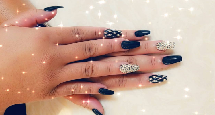 Tip & Toe Nail Studio & Spa 