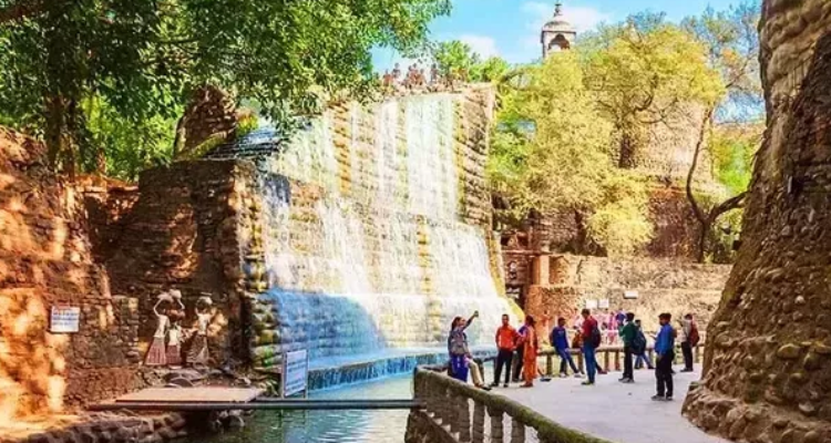  Wave Tourism in Chandigarh