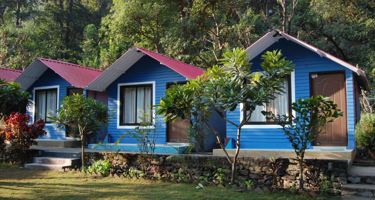 Pebbles Resort 