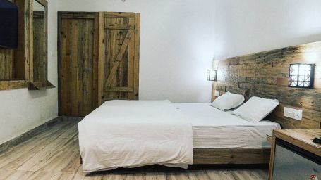 Hill top swiss cottage rishikesh