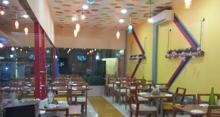 Khana Khazana Restaurant and cafe  Prayagraj