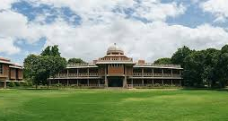 SAIACS – Excellence for Service