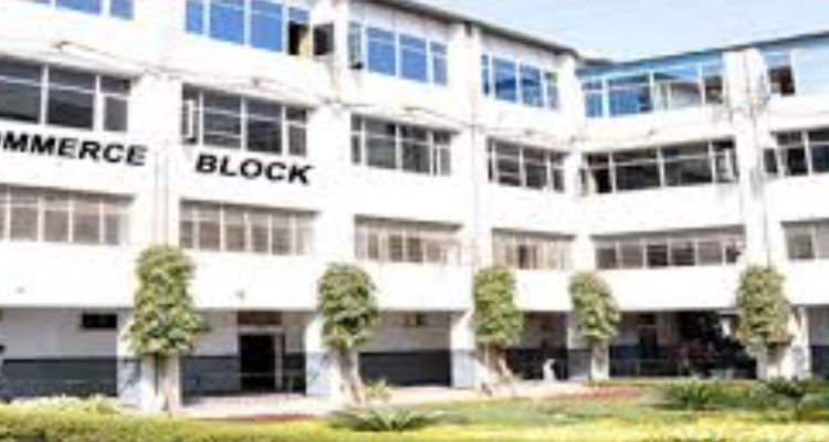 DAV CENTENARY COLLEGE