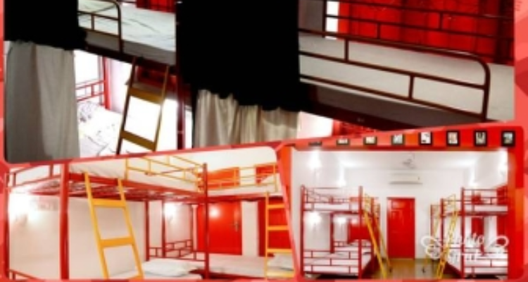 Red Lollipop Hostel