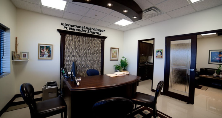 Pandit Narender Sharma Best Astrologer in Chennai