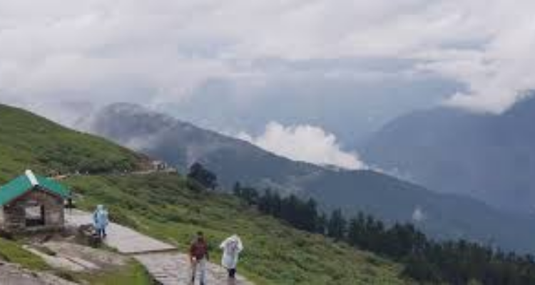 ssGreat hiking trails India - Haridwar