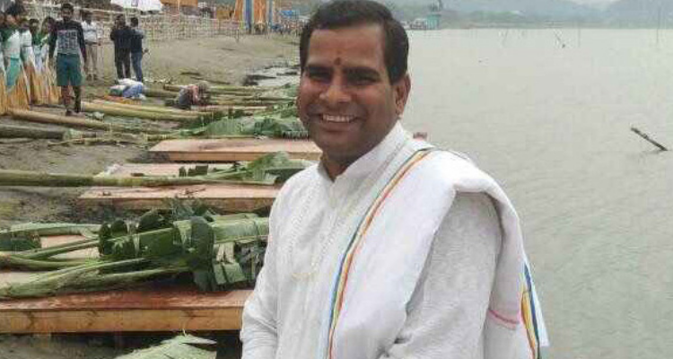 Pt. Nitin Shukla - Pandit in Haridwar