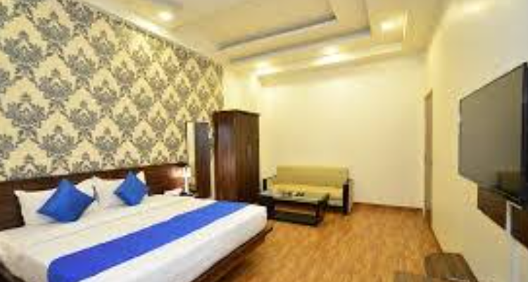 Hotel Sapphire World