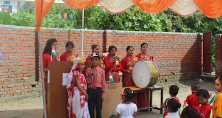 ssHoly Faith School, Champawat