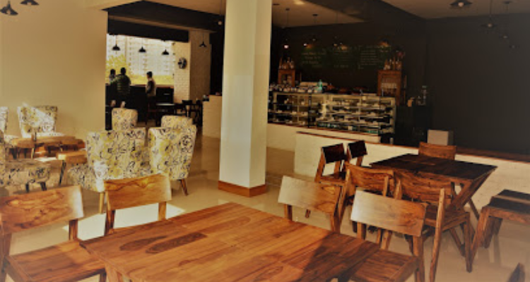 Sparrows At Home Cafe