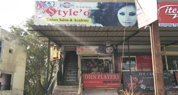 ssStyleo matrix hair and beauty salon and makeup studio