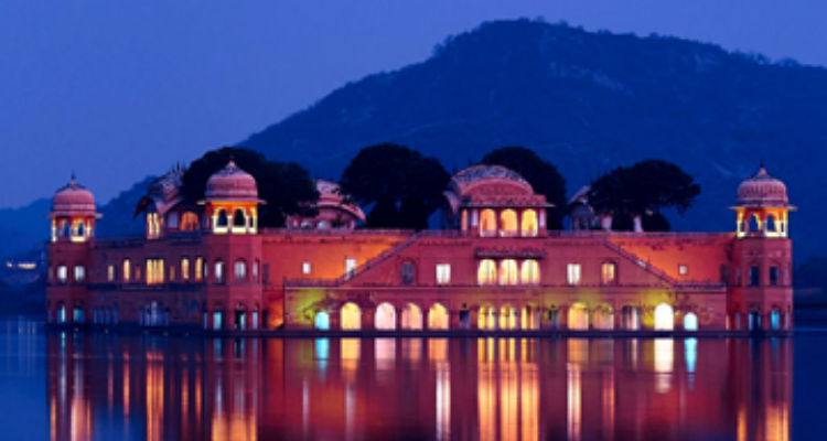 Jaipur taxi cab in Jaipur