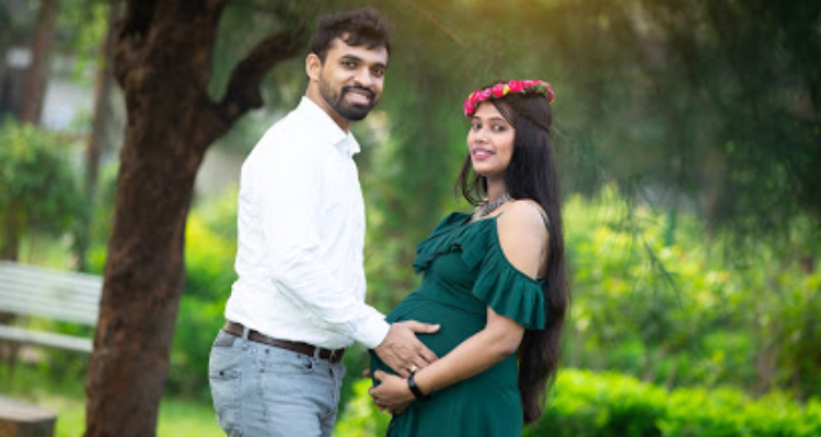 Maternity and Baby Photographer Navi Mumbai | Little Fingers Photography