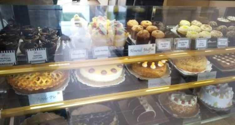 Monica’s Puddings & Pies