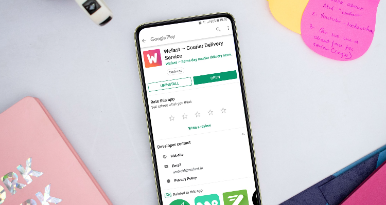 We fast courier service - Mumbai