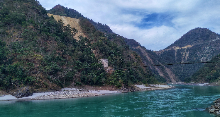 Real adventure guru - Ganga bank camp