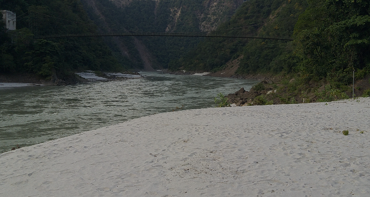 Real adventure guru - Ganga bank camp