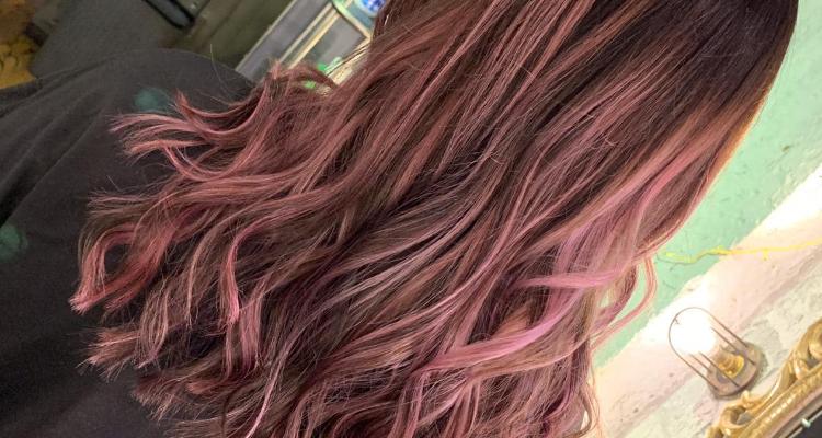 Happy in the head salon - Mumbai