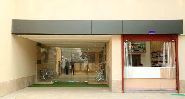 Vinayak Hospital - Bareilly