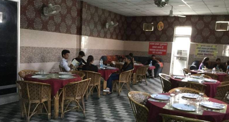 Palm Bistro - Bareilly