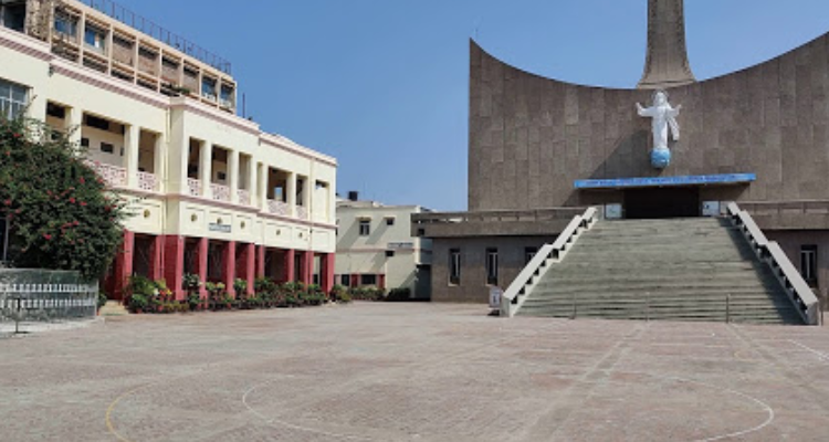 ssCathedral Senior Secondary School - Lucknow