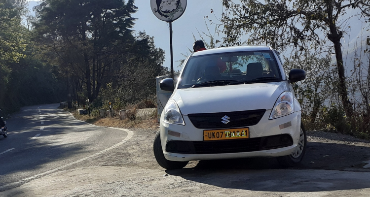 Chandra Taxi Service Mussoorie