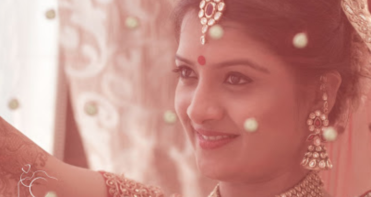 CaughtCandid.com I Wedding Photographer in Indore - Madhya Pradesh