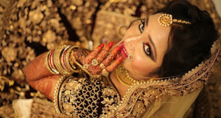 Khushi singh Makeup artist - Madhya Pradesh