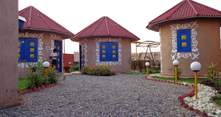 ARCHITECT INTERIOR DESIGNER LANDSCAPE DESIGNER