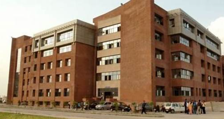 AMITY GLOBAL BUSINESS SCHOOL - [AGBS], AHMEDABAD