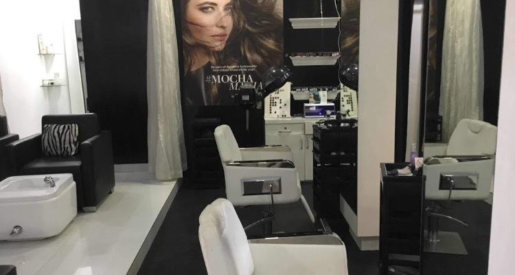 The Roots Unisex Salon