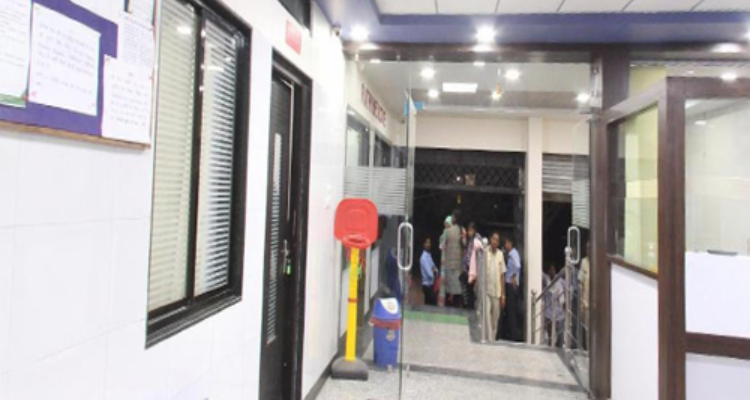 Life Line Hospital And Research Center