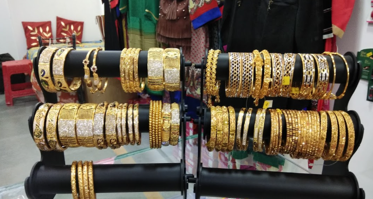 GLAMOUR FASHION STORE- Indore