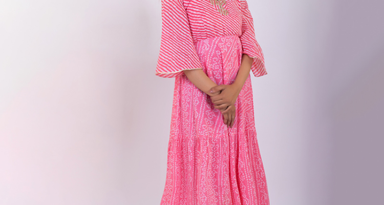 ssPriya Chaudhary - Latest Ethnic Ladies Kurtis Designer in India