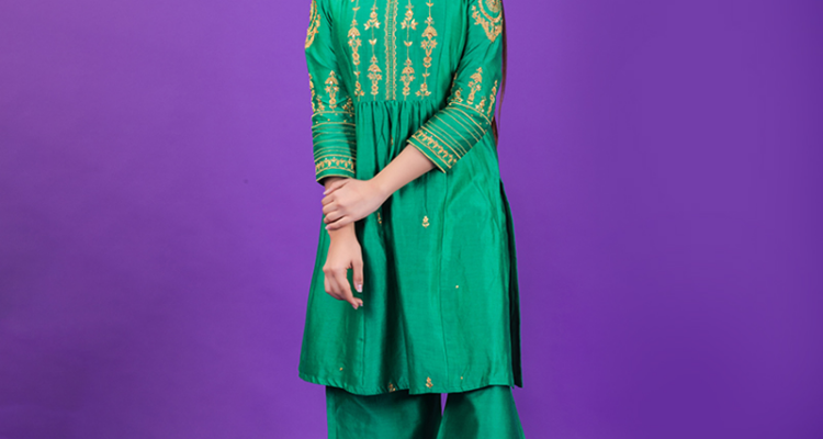 Priya Chaudhary - Latest Ethnic Ladies Kurtis Designer in India