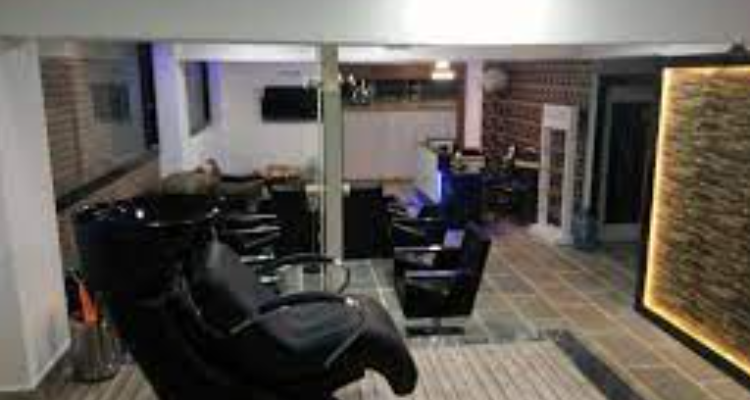 Shovina Family Salon - Guna (MP)