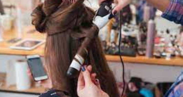 Teenager's Beauty Parlour - Guna