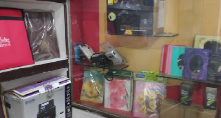 Laxmi Digital Studio Shilpi Plaza B Block Rewa