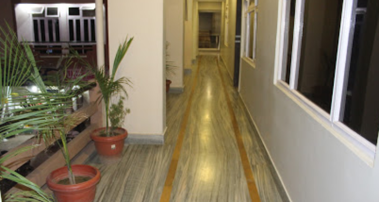 Hotel Surya : Hotels in Rewa