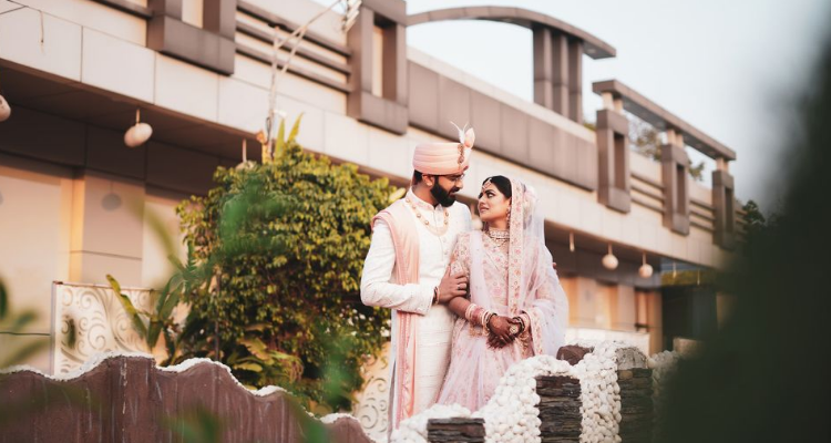 Shweta clicks creative studio - Satna