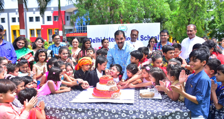 Delhi International School