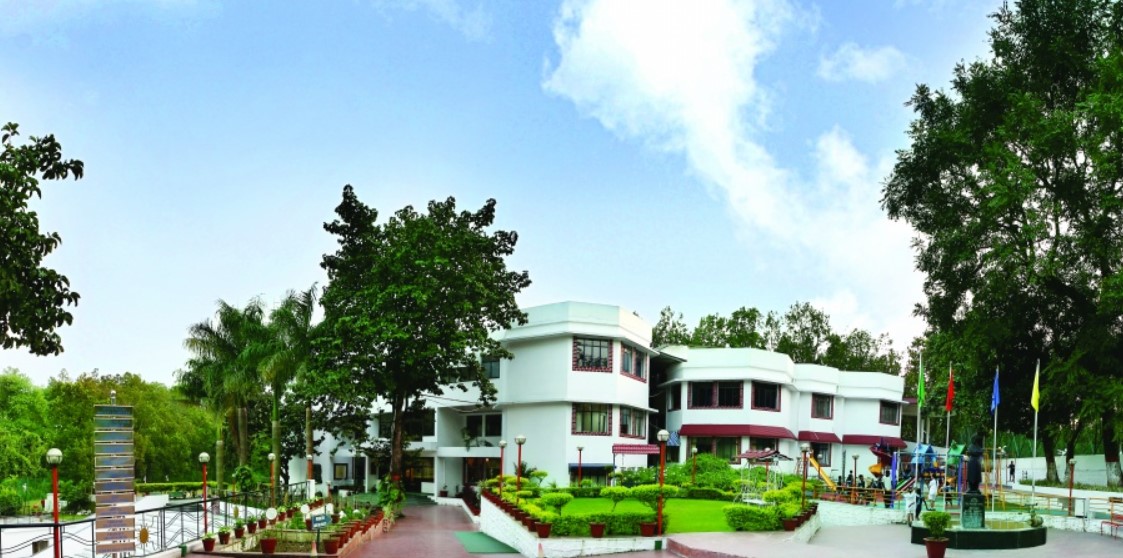 ssThe Aryan School, Dehradun