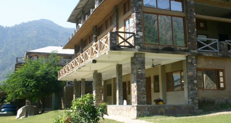 High bank Himalayan Retreat