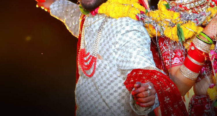 Zoom photography studio